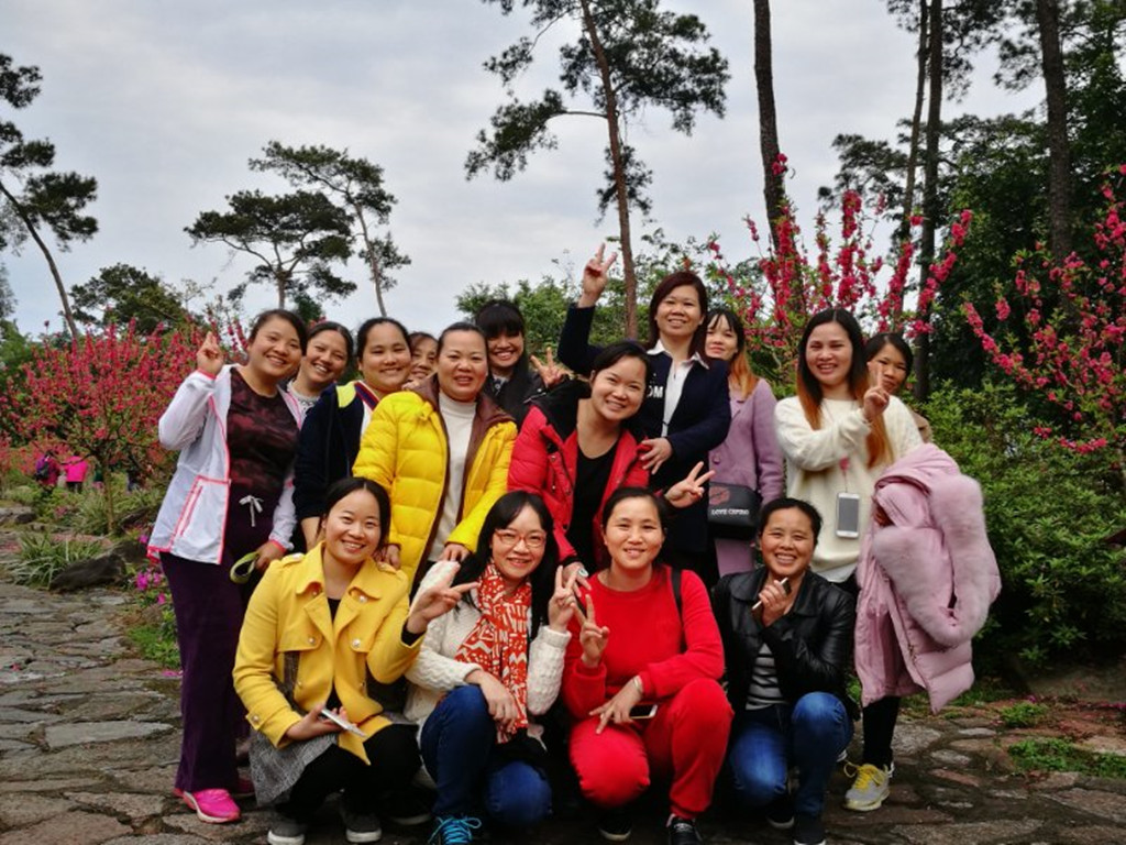 2018年三八節(jié)活動青秀山.jpg 2018年三八節(jié)活動青秀山.jpg